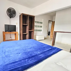 La Mercedes Lite Hostal By Mh , Cali Colombia