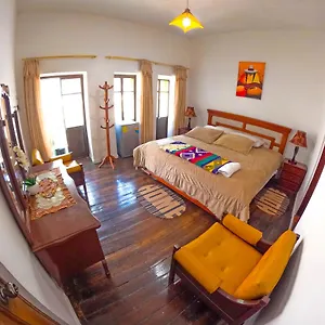 Colonial House 2*, Quito Ecuador